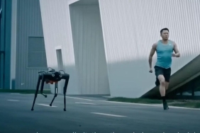 cinin-yeni-harikasi-usain-bolt-hizinda-kosan-robot-uZxXXaDv.jpg