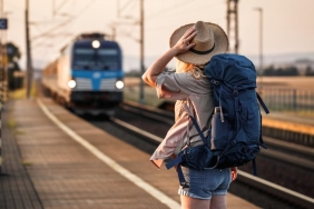 cinin-yuksek-hizli-maglev-treni-gelecegin-raylarinda-devrim-en5lZe29.jpg