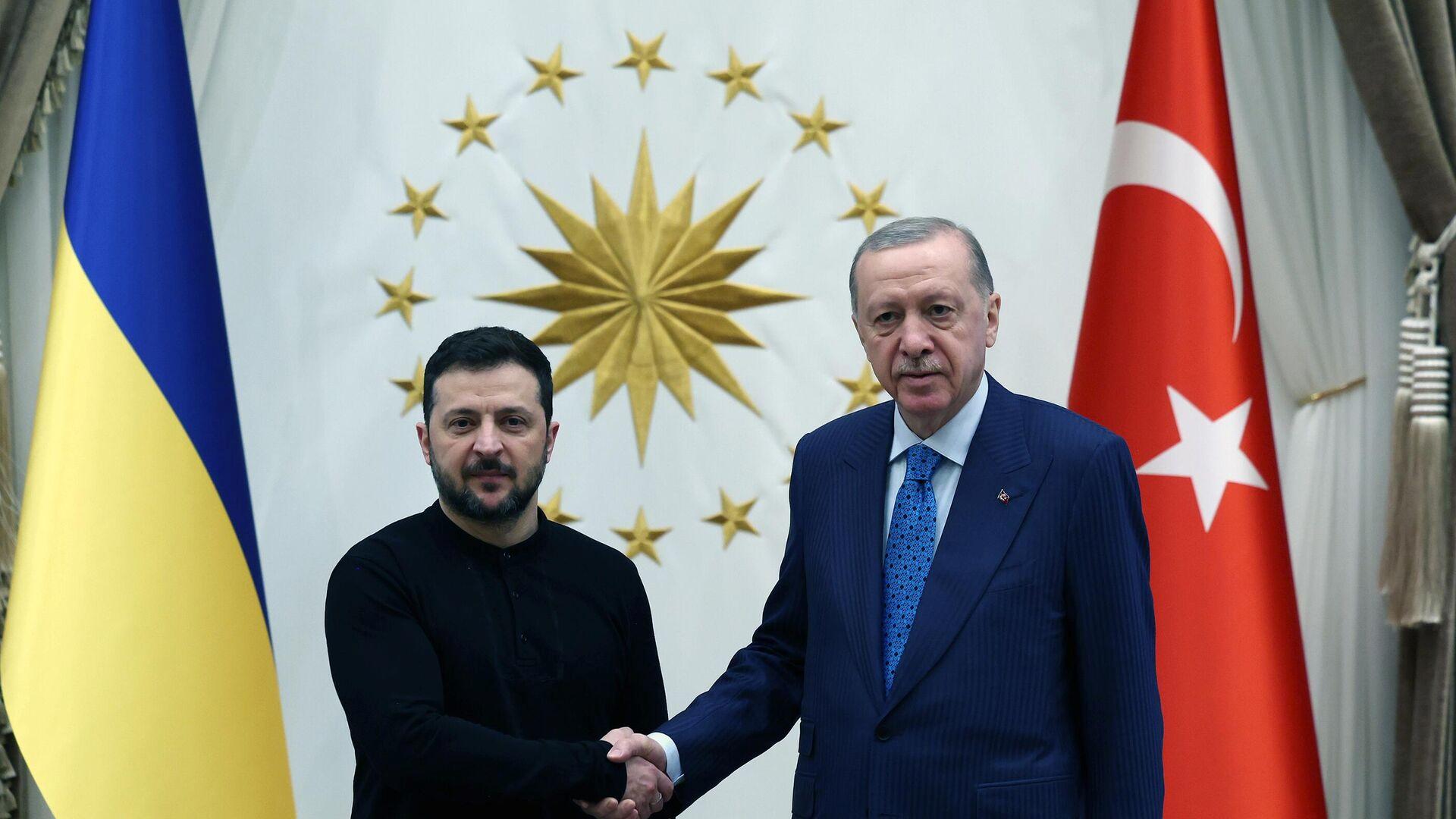 cumhurbaskani-erdogan-ukrayna-devlet-baskani-zelenskiy-gorusmesi-bestepede-basladi-nzgbiFPF.jpg