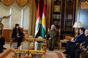 dem-parti-heyeti-mesut-barzani-ile-gorustu-zwZ1dnGt.jpg