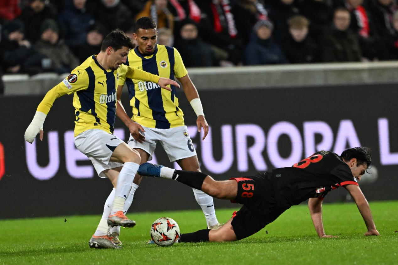 Fenerbahçe'nin Midtjylland ile Beraberliği