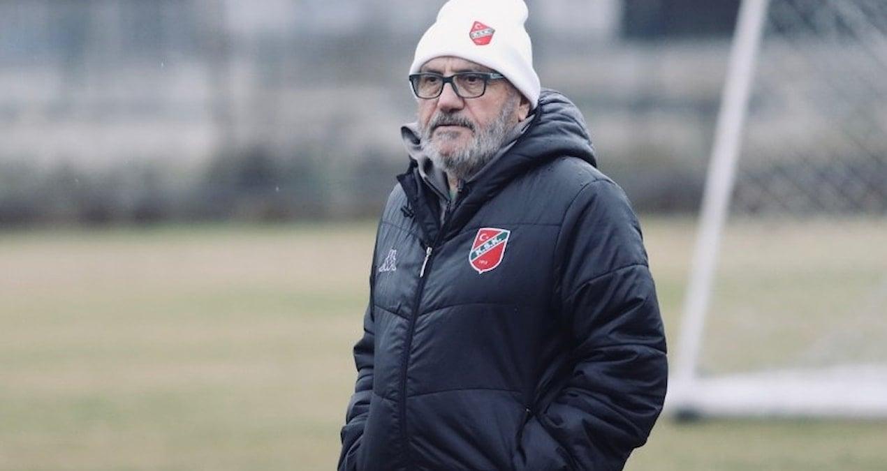 hoca-kulube-tazminat-odedi-bu-sefer-neler-oldu-DWOKjrvM.jpg