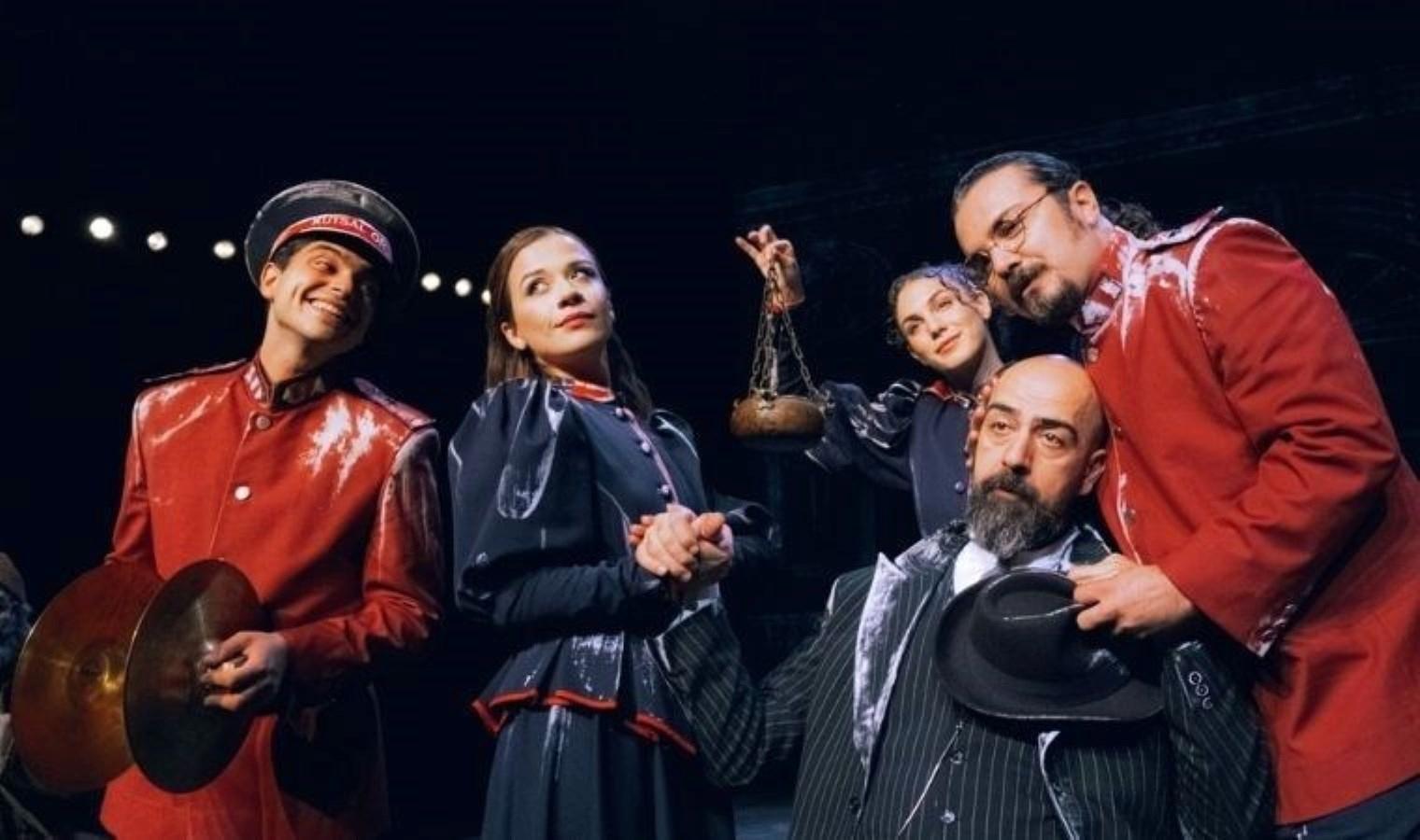 istanbulda-sanatin-gucu-3-uluslararasi-kadin-oyun-yazarlari-tiyatro-festivalinin-isiltili-baslangici-Jm8a8wa2.jpg