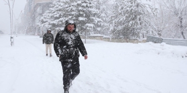 karli-hava-kosullarinda-disari-cikmadan-once-almaniz-gereken-onemli-onlemler-A6UHCxDE.jpg