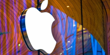 katlanabilir-iphonedan-beklenmedik-bir-sizinti-gelecegin-telefonu-burada-6fgKb4sH.jpg