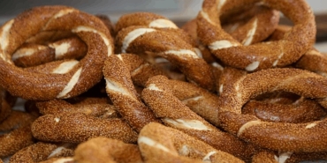 konyada-simit-fiyatlarina-sok-zam-3-cocuklu-aile-icin-aylik-masraf-14-bin-863-lira-5DZSmiiI.jpg