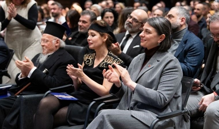 Kozmopolis: İnce Çizgi Belgeseli