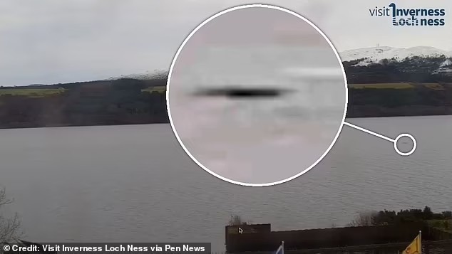 Loch Ness Canavarı'nın Yeni Fotoğrafı: Yüz Yıldır Beklenen An