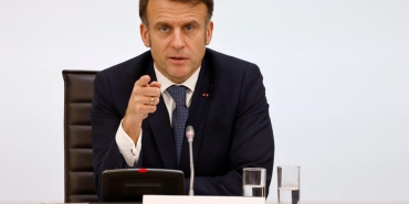 macronun-abnin-gelecegi-icin-cizdigi-yeni-rotasi-trumpin-etkisi-ve-yolun-sonu-gwanf9QE.jpg
