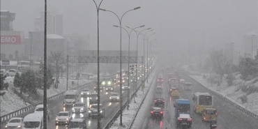 meteoroloji-saatler-kaldi-diyerek-alarma-gecti-6-il-icin-kritik-aciklama-geldi-kar-yagisi-turkiyeyi-saracak-I49b8lUq.jpg