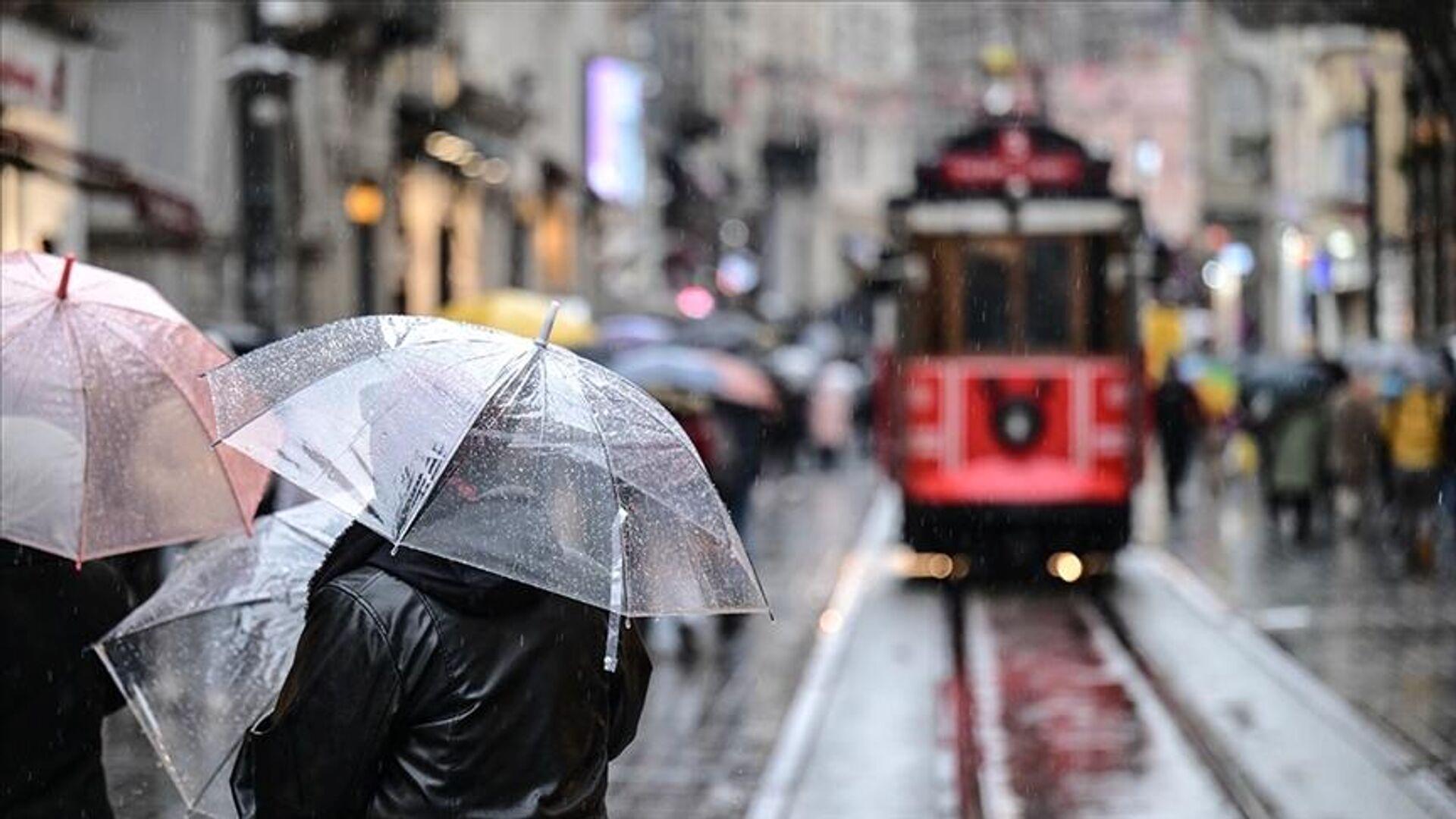 meteorolojiden-tam-havalar-isinacak-derken-yeni-uyari-kar-gidiyor-cok-kuvvetli-saganak-geliyor-ZytESQuE.jpg