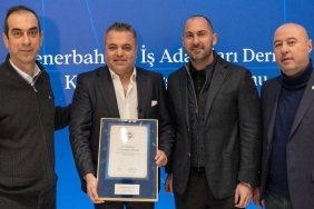 mosturoglu-birlikte-guclenerek-sampiyon-olacagiz-qZ4CemdO.jpg