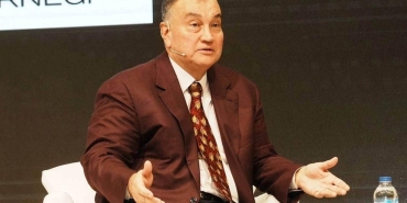 murat-ulker-turkiyenin-en-zengini-olarak-soyadini-neden-degistirdigini-acikladi-LqBB7hS9.jpg