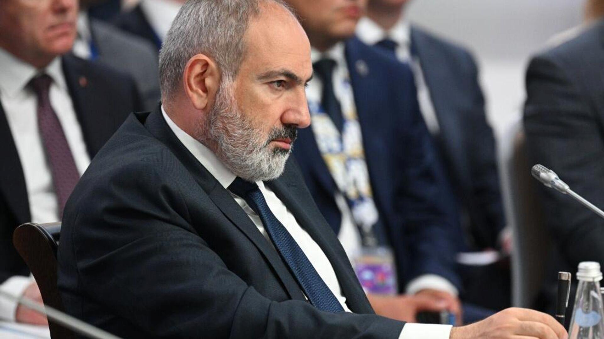 nikol-pasinyandan-gercek-ermenistana-donusum-mesaji-tasnaktsutyun-ideolojisiolmadan-qZFXBltr.jpg