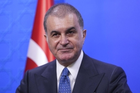 omer-celik-ozgur-ozel-siyasetsizlik-tarihine-gececek-HtBMOjZb.jpg