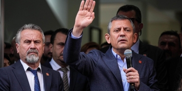 ozel-turkiyenin-bir-sonraki-cumhurbaskanini-darbeyle-ekarte-etmeye-calisanlara-karsi-dimdik-ayaktayiz-sPjVxpAd.jpg