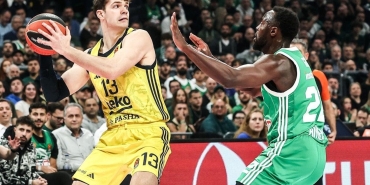 panathinaikos-fenerbahceyi-son-dakikada-yenen-basketiyle-gecti-tHyG7Lr8.jpg
