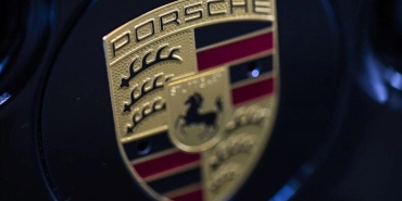 porsche-binlerce-calisanini-isten-cikarmaya-hazirlaniyor-alman-otomobil-devi-harekete-gecti-Tb7XHqqz.jpg
