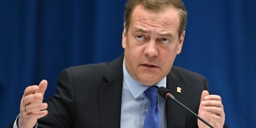 rusya-guvenlik-konseyi-baskan-yardimcisi-medvedev-avrupa-vancein-elestirilerini-nefretle-yutacak-Ztb1eGzf.jpg