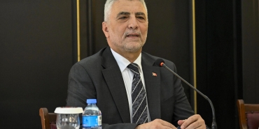 ticaret-bakani-bolattan-tusiad-tepkisi-halkin-cocuklari-ulkeyi-22-yildir-basariyla-yonetiyorlar-jTEkEqck.jpg