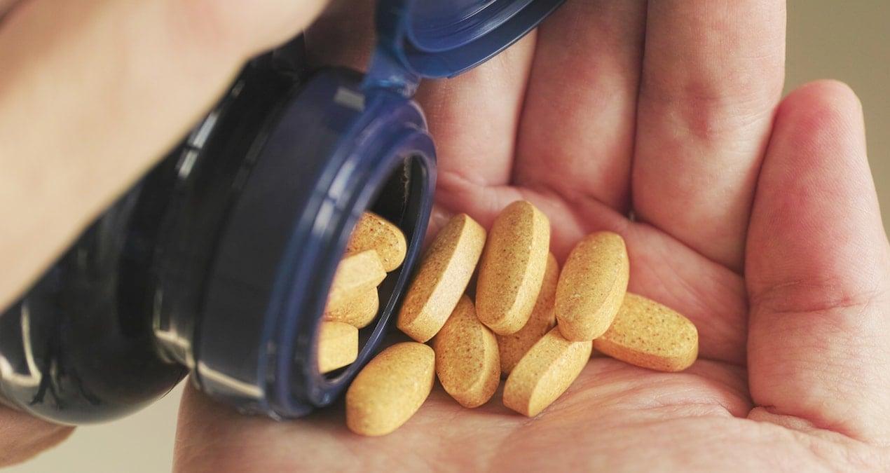 uzmanlardan-uyari-vitamin-takviyeleri-beklenmedik-tehlikeler-barindiriyor-MJJ9AQkb.jpg