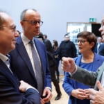 almanya-koalisyon-gorusmeleri-yeni-bir-asamaya-geciyor-cdu-ve-spd-ihtilaflari-derinlesiyor-cqpriI6P.jpg