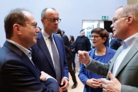 almanya-koalisyon-gorusmeleri-yeni-bir-asamaya-geciyor-cdu-ve-spd-ihtilaflari-derinlesiyor-cqpriI6P.jpg