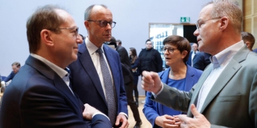 almanya-koalisyon-gorusmeleri-yeni-bir-asamaya-geciyor-cdu-ve-spd-ihtilaflari-derinlesiyor-cqpriI6P.jpg
