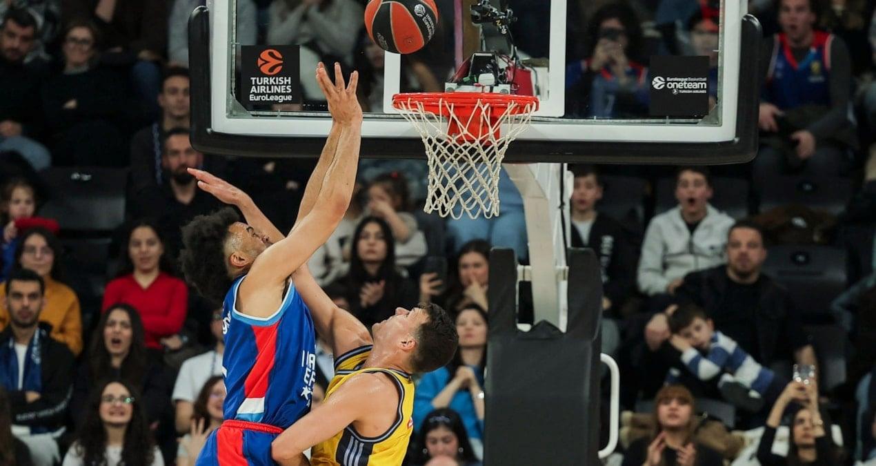 anadolu-efes-alba-berlini-kendi-sahasinda-farkla-maglup-etti-zCsBGH3e.jpg
