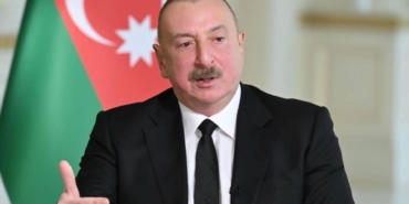 azerbaycan-cumhurbaskani-aliyev-fransa-ermenistani-yeni-savasasurukluyor-lMcEI94W.jpg