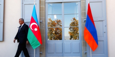 baku-ve-erivan-arasindaki-muzakereler-sona-erdi-baris-anlasmasi-taslagi-uzerinde-anlasildi-hil2OjEF.jpg