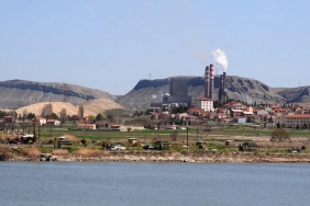 cayirhan-iscisi-zindanda-nobet-tutuyor-mucadele-hikayesi-SLEkEM8l.jpg