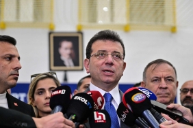 chpnin-on-secimdeki-cumhurbaskani-adayi-imamoglu-secim-startini-izmirden-veriyor-PHFPvnbs.jpg