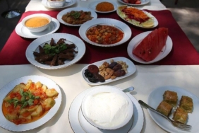 disarida-iftar-fiyatlari-alevleniyor-vatandasin-yuzde-70i-iftari-evde-tercih-ediyor-rTqWAjYf.jpg