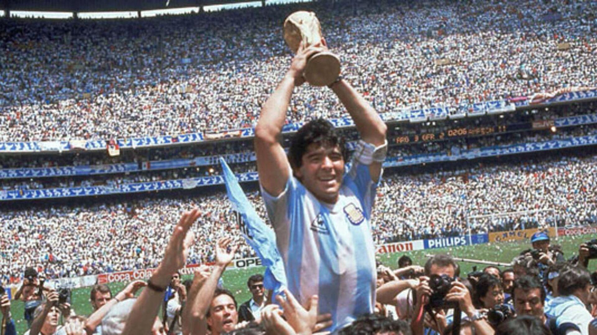 efsane-futbolcu-maradonanin-olumunde-ihmalkarlik-iddiasi-saglik-ekibi-cinayet-suclamasiyla-yargilaniyor-dfvU5fcm.jpg