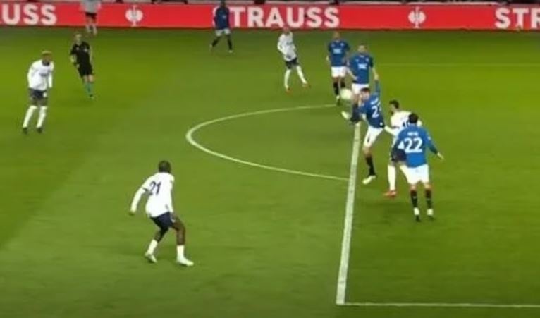 Fenerbahçe'nin VAR Tepkisi! Gecenin Gündemini Belirleyen Pozisyonlar...