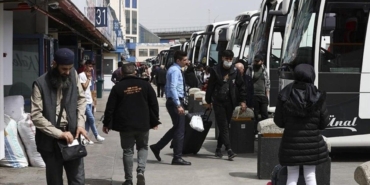 firsatcilar-bayramda-fiyatlari-alevlendiriyor-otobus-bileti-tarifesi-cuzdanlari-sarsacak-Ma4v54Av.jpg