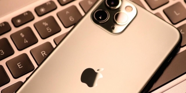iphonelarda-12gb-ram-cagi-teknolojide-yeni-bir-donusum-vUlpFV5S.jpg