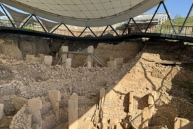 italyada-gobeklitepe-sergisinin-buyuleyici-etkisi-kulturel-bir-mirasin-yeniden-dogusu-YxXcCwM8.jpg