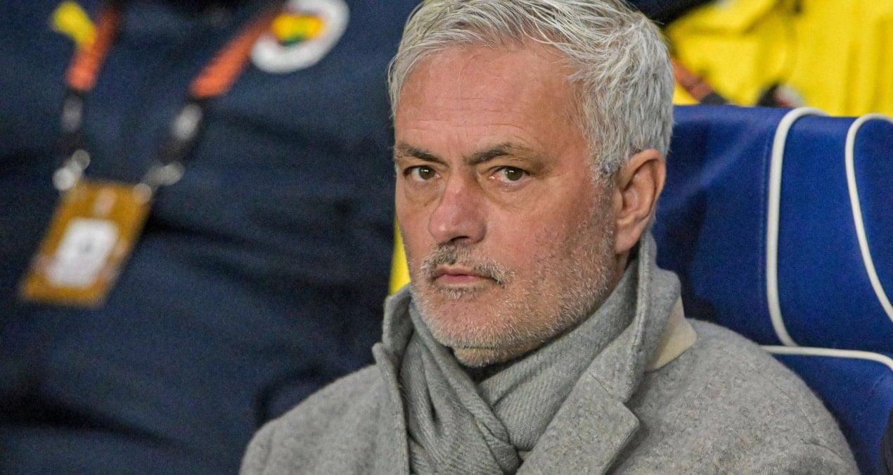 jose-mourinho-3-penalti-verilmedi-soylersem-cezalandirilabilirim-NvvQXI7P.jpg