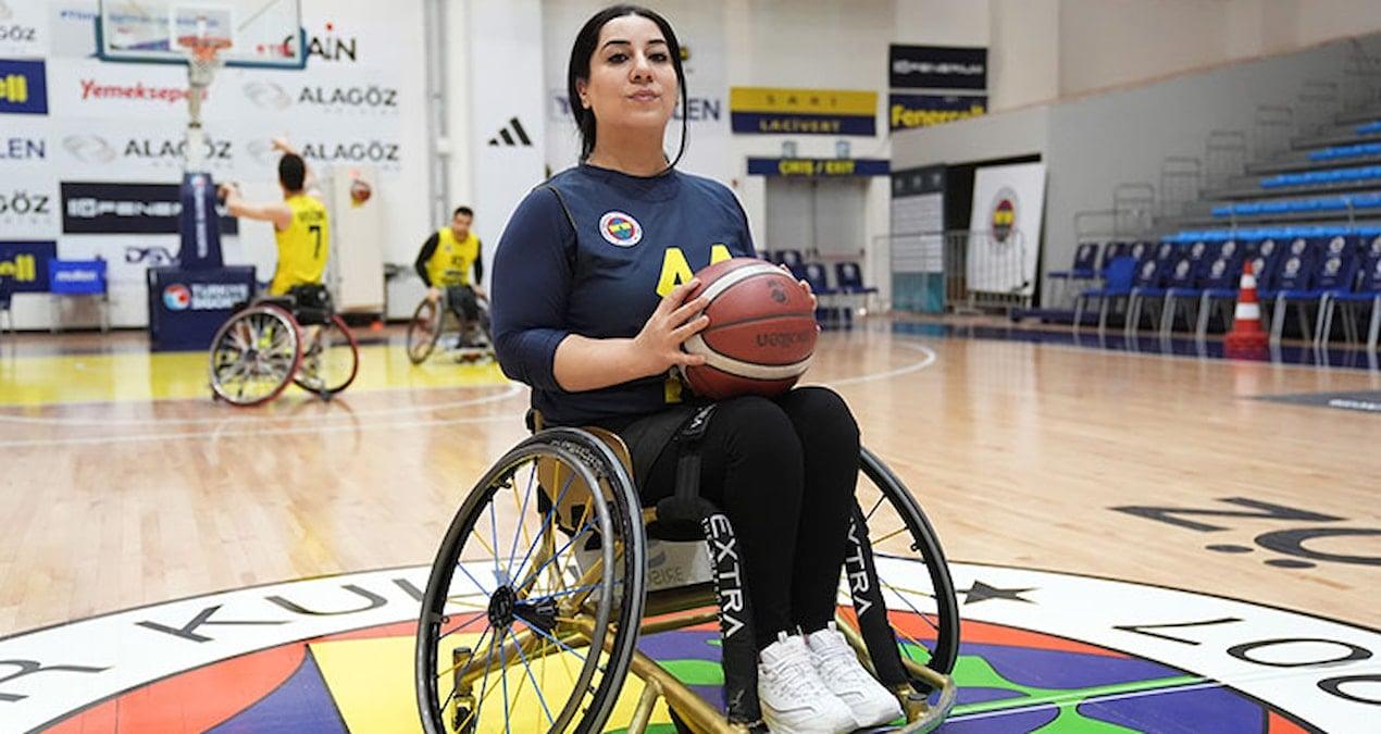 kinem-kulbay-fenerbahcede-hayallerimi-gerceklestiriyorum-vK6LMZnh.jpg