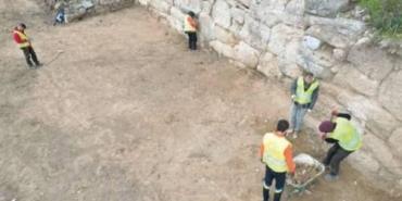 knidos-antik-kentinde-turizm-odakli-otopark-duzenlemesi-arkeologlar-derneginden-aciklamalar-eeCvQ9pz.jpg
