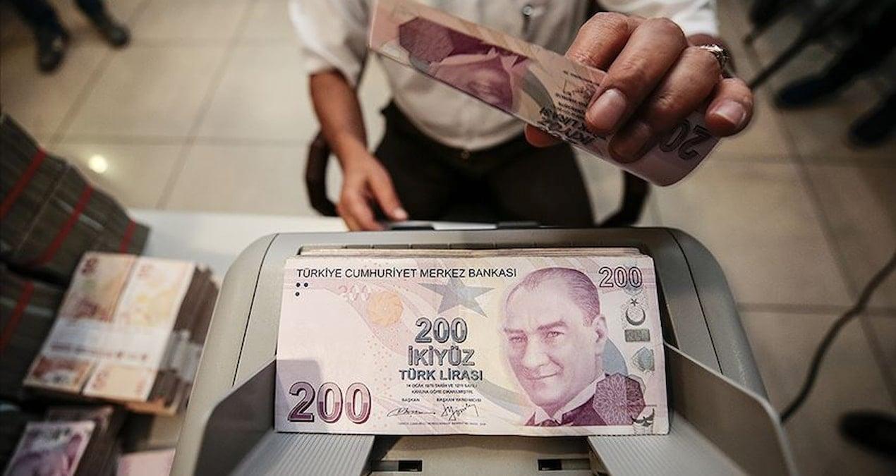 merkez-bankasi-faiz-indirimine-devam-ediyor-kredi-cekmek-icin-su-an-mi-uygun-zaman-jl8isckA.jpg