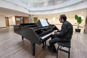 mersin-buyuksehir-belediyesi-haftada-iki-gun-sanat-ve-muzik-ile-bulusma-noktasi-ZaltYjMM.jpg