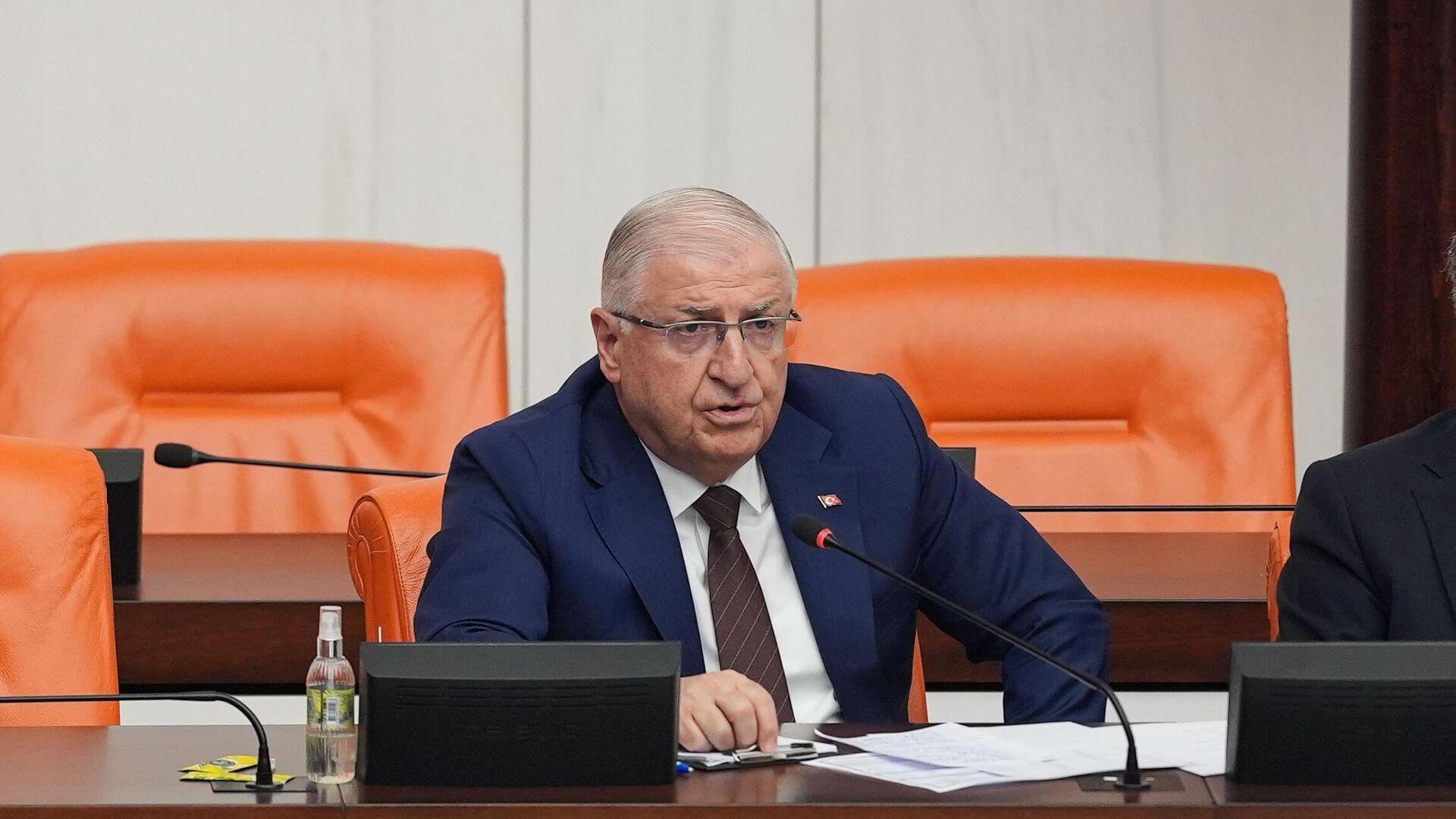 milli-savunma-bakani-guler-surecin-sabote-edilmesine-ve-uzatilmasina-asla-musaade-edilmeyecek-seZ9rrtl.jpg