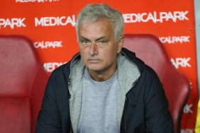 mourinhonun-4-maclik-cezasi-avrupada-konusuluyor-QYknBf7N.jpg