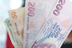 nisan-ayinda-emekli-olanlar-bayram-ikramiyesi-alacak-mi-son-tarih-31-mart-GQZPxFbA.jpg