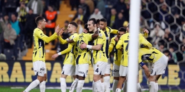 rekorlari-alt-ust-eden-puan-farki-13-yil-sonra-bir-ilk-yasaniyor-GGePi1C9.jpg