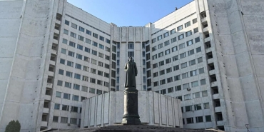 rus-dis-istihbarat-servisi-avrupa-burokrasisi-trumpi-destekleyen-liderlere-savas-acti-CZp9zuLg.jpg