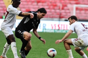 sivasspor-hatayspora-deplasmanda-yenildi-ates-hatti-karisti-5sgKnwsU.jpg